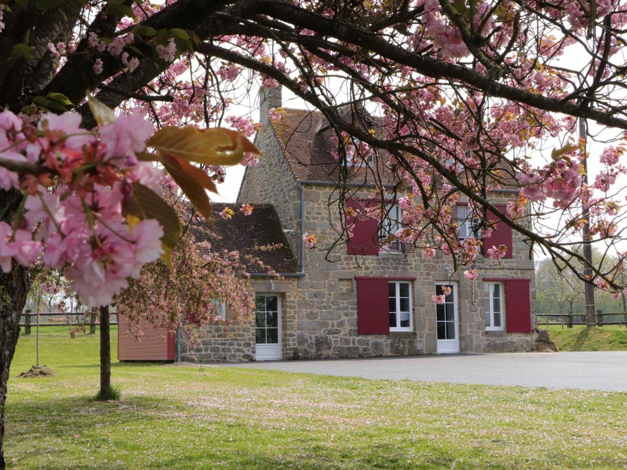 Maison Normande Renovee Avec Grand Jardin, Ideale Pour Famille, Proche Lac Et Randonnees - Fr-1-497-143 Menil-Gondouin Dış mekan fotoğraf